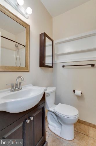 5228 4 St, Washington DC 20003-3481 exterior