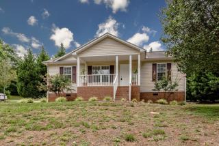 324 Hickory Wood Dr, Kannapolis, NC 28083-9196