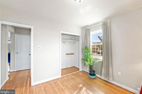 2416 Eccleston St, Silver Spring MD 20902-4830 exterior