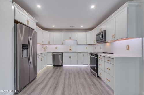 444 Delaware St, Chandler AZ 85225-4613 exterior