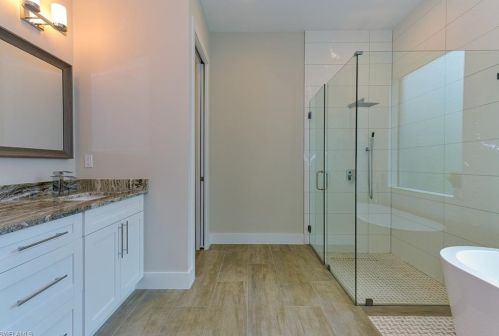 232 11 St, Naples FL 34117-2226 exterior