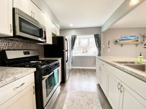 2069 Collingwood Ave, Wyoming MI exterior