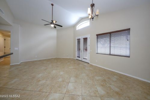 8517 Camino Bengala, Tucson AZ  85747-5165 exterior