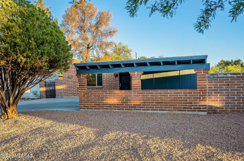 5616 Lee St, Tucson AZ  85712-4208 exterior