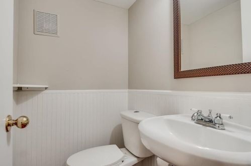 1998 Gainsborough Dr, Atlanta GA 30341-1017 exterior