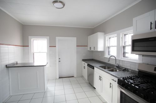 129 Raynor Ave, Joliet IL 60436-2029 exterior