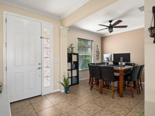 2161 Fairmont Ln, Naples FL 34120-4576 exterior