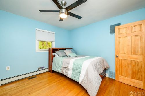 439 Cassville Rd, Jackson Twp NJ 08527-4712 exterior