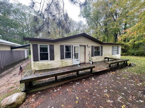 3345 Putnam Rd, Meskegon, MI 49445-9595