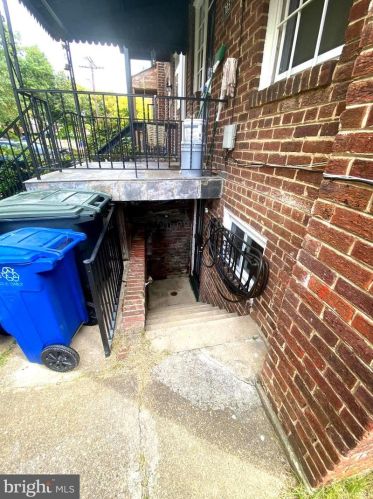 1705 Ft Davis St, Washington DC 20020-1044 exterior