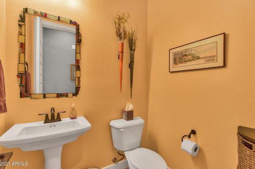 30909 27th Ave, Phoenix AZ 85086-8747 exterior