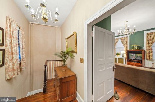 126 Fairfax St, Alexandria VA 22314-3331 exterior