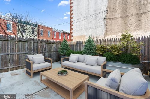 1753 Federal St, Philadelphia PA 19146-2915 exterior