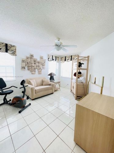 6155 Bay Is Dr, Boynton Beach FL exterior