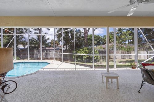 1401 18 St, Boca Raton FL 33486-6510 exterior