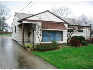 797 Northfield Rd, Cleveland OH  44146-3815 exterior