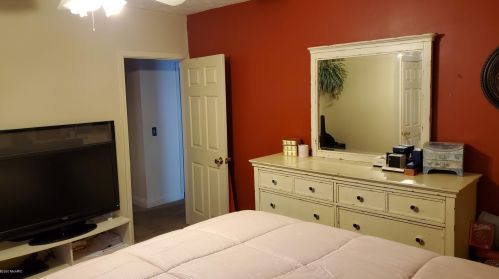 2028 Horton Ave, Grand Rapids MI 49507-3036 exterior