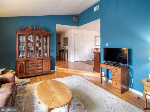 5100 Clymer Rd, Quakertown PA 18951-3267 exterior