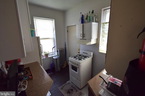 542 Johnson St, Philadelphia PA 19138-1110 exterior