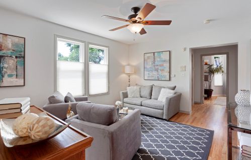 4515 Seeley Ave, Chicago, IL 60625-1603