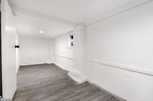 72 Hughes St, Maplewood NJ  07040-3304 exterior