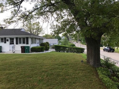 157 Jillson Ave, Woonsocket RI 02895-5941 exterior