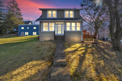 8700 Old Perry Hwy, Pittsburgh, PA 15237-4663