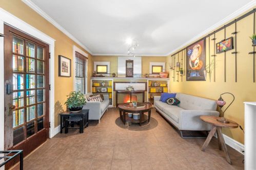 1032 Yale Ave, Saint Louis MO 63117-1823 exterior