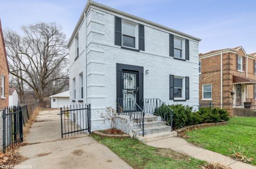 8831 Eggleston Ave, Chicago IL  60620-2117 exterior