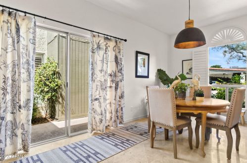 4312 28th Way, Phoenix AZ  85016-5811 exterior