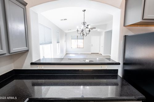 4523 24 Dr, Phoenix AZ 85041-2011 exterior