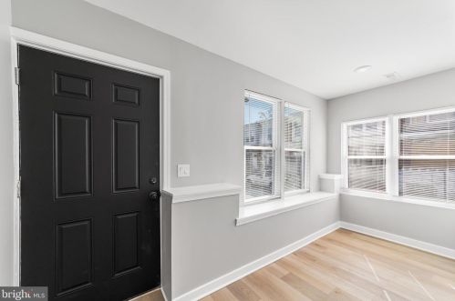 3734 Dungan St, Philadelphia PA  19124-5524 exterior