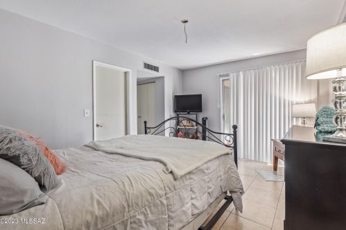 5070 Martin Ave, Tucson AZ 85713-3756 exterior