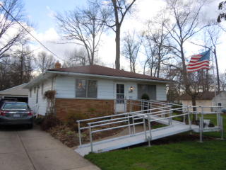 15809 Montrose Ave, Cleveland, OH 44111-1085