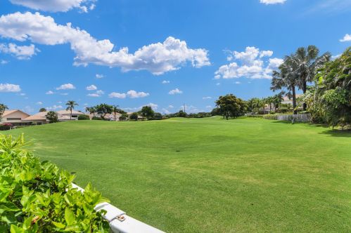 17536 Via Capri, Boca Raton FL 33496-2424 exterior