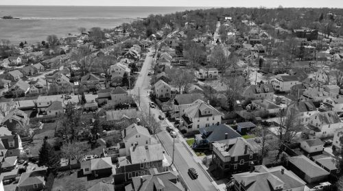 135 Gibbs Ave, Middletown, RI 02840-2239