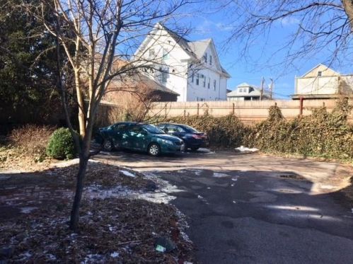 100 Pitman St, Providence RI  02906-4312 exterior