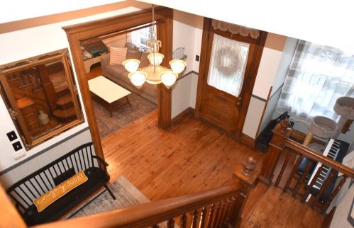 36 Hawthorne Ave, Pittsburgh PA  15205-4512 exterior