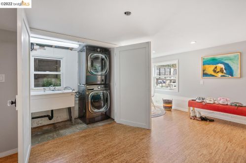 1912 Fairview St, Berkeley CA 94703-2429 exterior