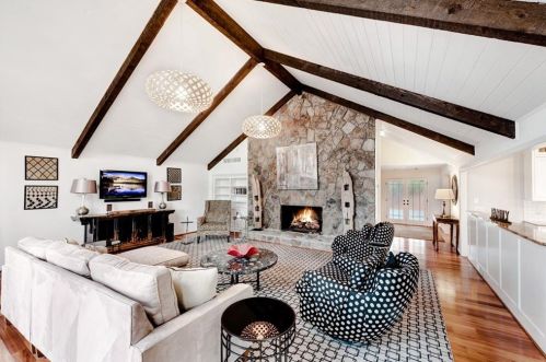 9615 Huntcliff Trce, Atlanta GA 30350-2615 exterior