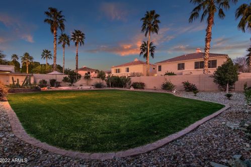 16647 15th Dr, Phoenix AZ  85045-0773 exterior