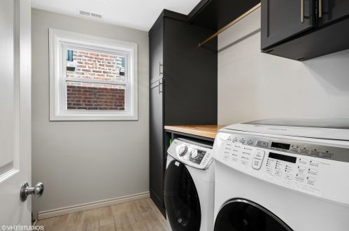 1733 Hoyne Ave, Chicago IL 60647-5541 exterior