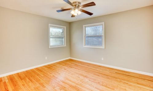 6808 Park Mnr Dr, Milwaukee WI 53224-4636 exterior