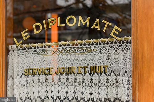 440 Rhode Island Ave, Washington DC  20001-2214 exterior