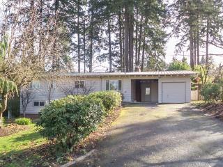 11300 92nd Ave, Portland OR  97223-6441 exterior