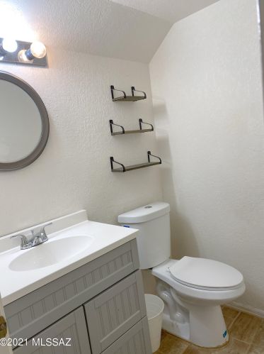 4662 Weathervane St, Tucson AZ 85741-4620 exterior