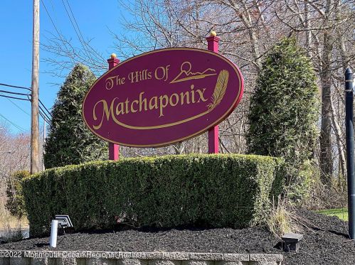 19 Cres Rd, Old Bridge NJ 08857-4101 exterior