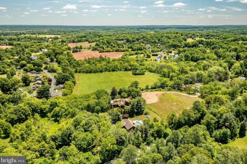 1279 Hanover St, Pottstown PA 19465-7633 exterior