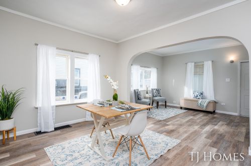 945 Emerson Ave, Meskegon MI  49442-5131 exterior