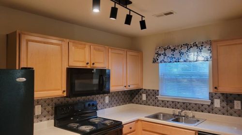 1843 Devon Dr, Atlanta GA 30311-4386 exterior